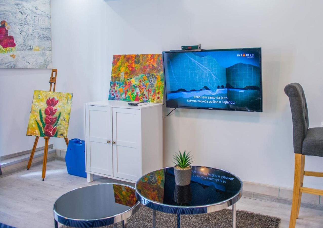 Studio Gallery Mostar Luaran gambar